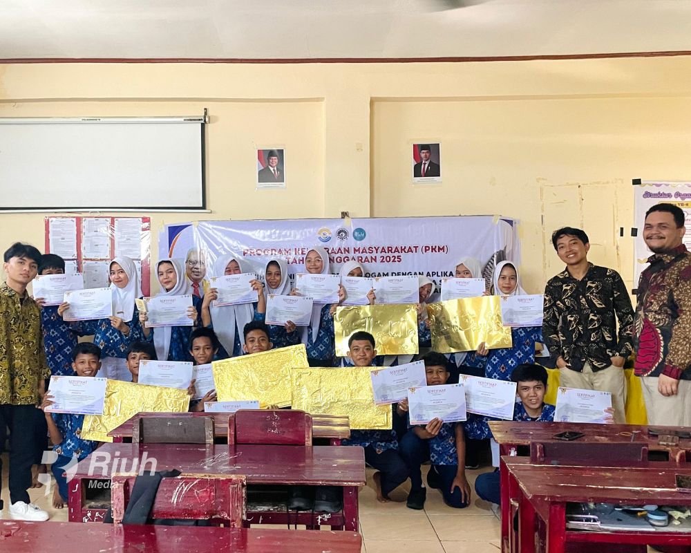 MTs Muhammadiyah Tallo dan LP2M UNM Gelar Pelatihan Seni Kriya Logam dan Kaligrafi Khat Naskhi