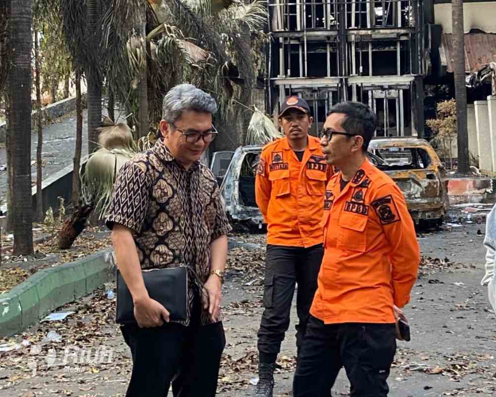 Plt. Kalaksa BPBD Kota Makassar Dampingi Kunjungan KOMNAS HAM RI di Gedung DPRD