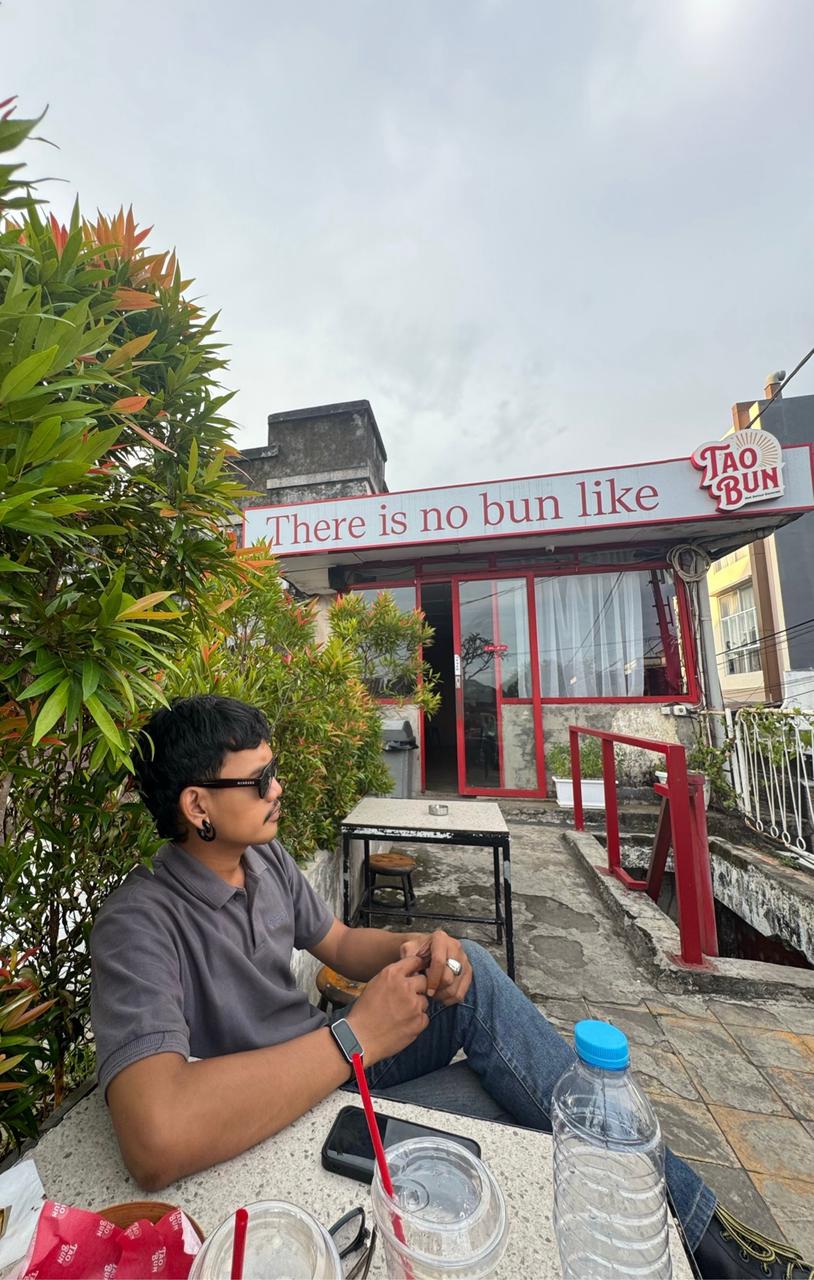 Hendrawan Rahmat Wijaya
HMI CABANG MAKASSAR TIMUR - BADKO HMI SULSEL